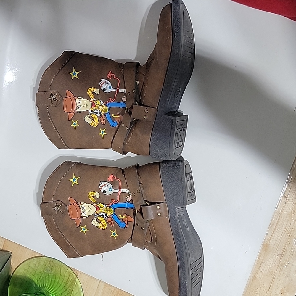 Disney Pixar toy story boots sz 9